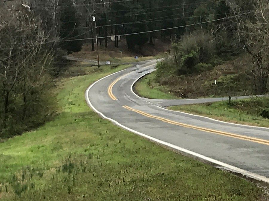 2nd image of 441 Cox Lake Rd