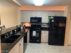 9435 Sunset Harbor Ln #213 — Photo 7