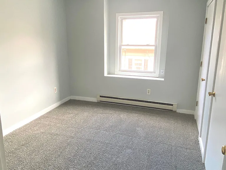 504 Main St #2 — Photo 3