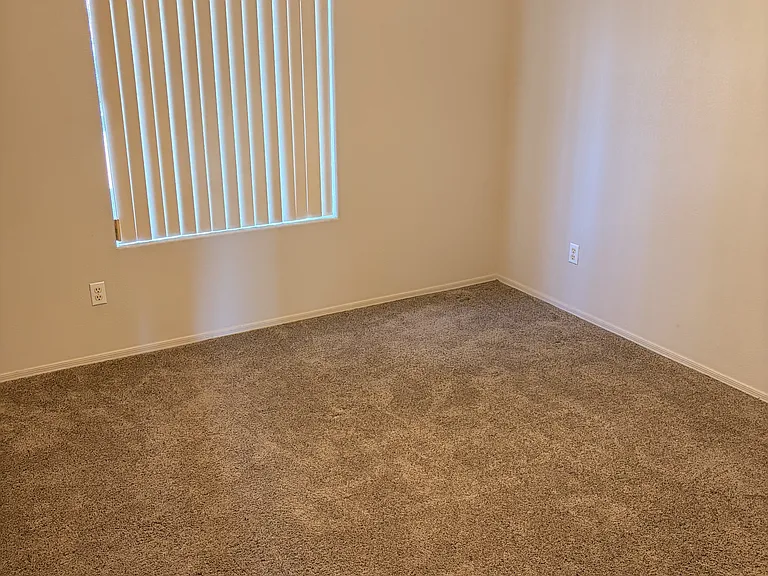 10390 S Fairway Dr — Photo 6