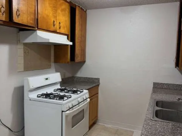 1916 Vicki Ln, Stockton, CA 95205