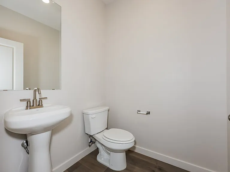 315 Patton Ln — Photo 19