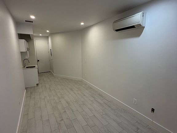 2nd image of 1671 Popham Ave #1F