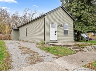 917 Fulton St, Jeffersonville, IN 47130