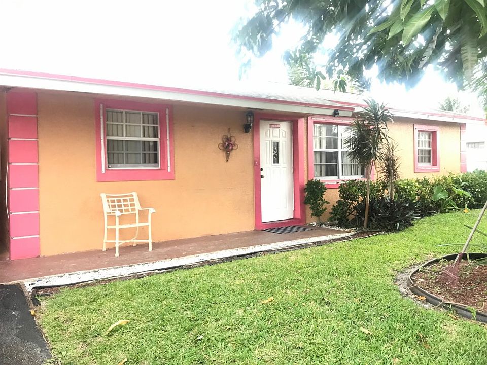 1st image of 141 NE 18th Ave