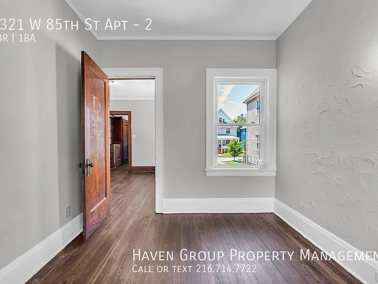 1321 W 85th St #2 — Photo 17