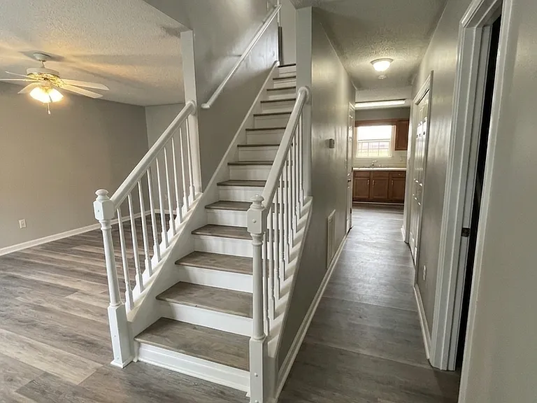 608 Wilderness Trl — Photo 1