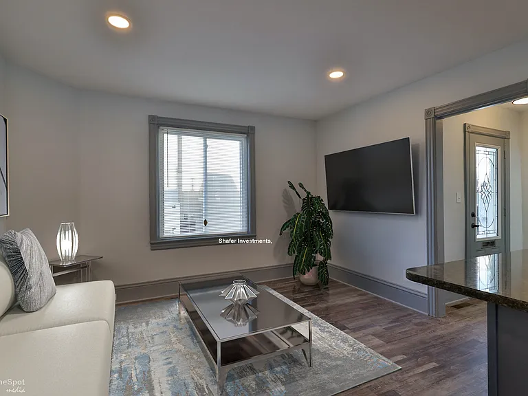 Relaxing Space with Staging
