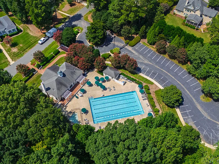 205 Berry Hill Dr — Photo 37