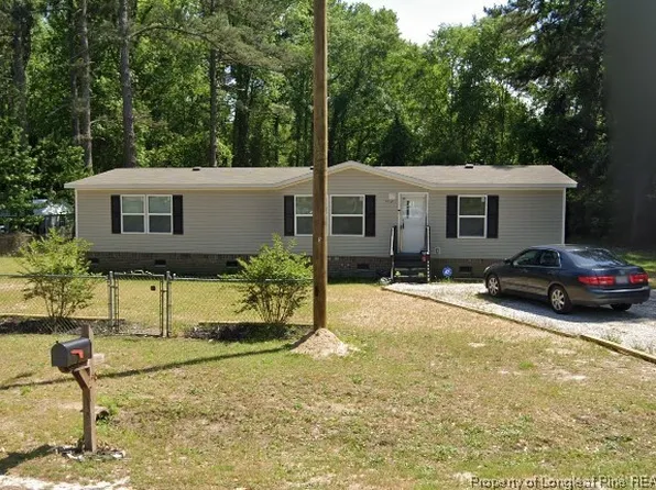 9521 3rd Ave, Laurel Hill, NC 28351