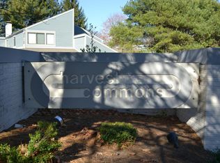 315 Harvest Commons, Westport, CT 06880