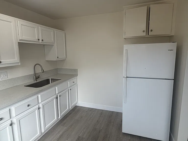 112 E Center St #112 — Photo 7