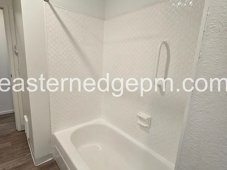321 NW 8th Ave #315 — Photo 15