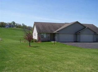 9112 Deer Trl #B, Savanna, IL 61074