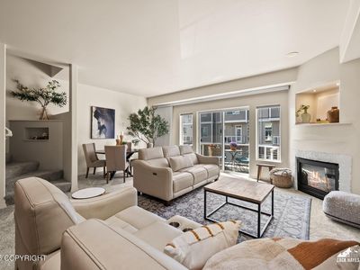 2159 W 29th Ave APT 7, Anchorage, AK, 99517