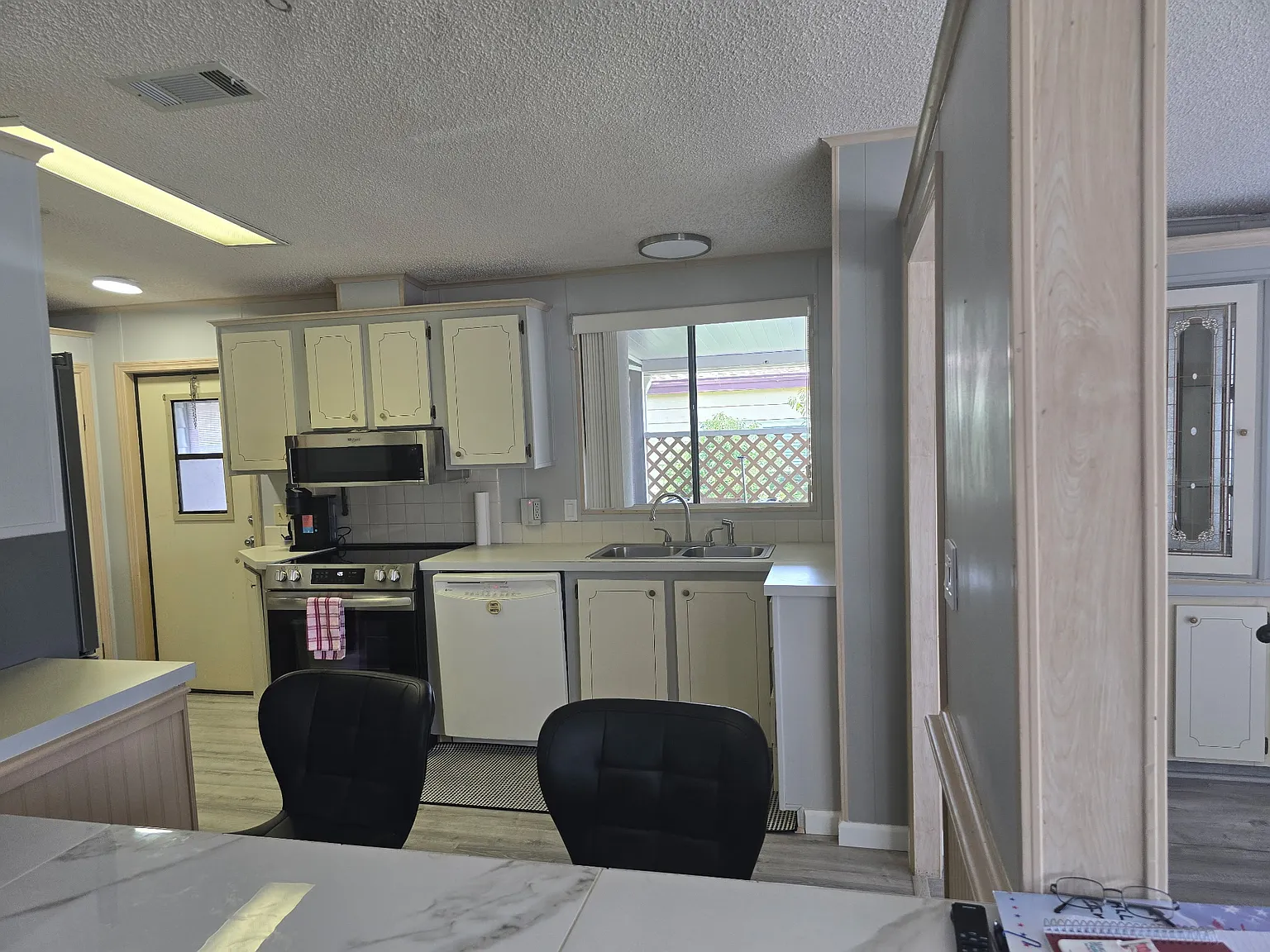 2 bed, 1260 sqft, $1,850 — Photo 4