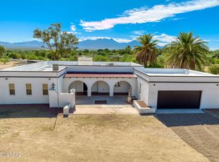 1710 N Calle Pasto, Green Valley, AZ 85614