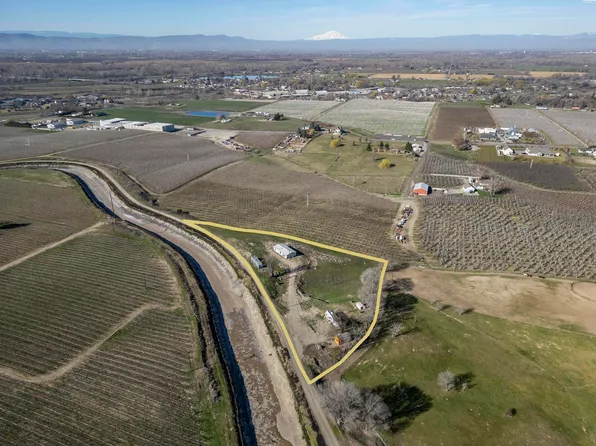 776 Highland Dr, Zillah, WA 98953