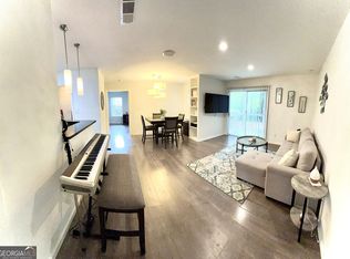 2102 Santa Fe Pkwy, Sandy Springs, GA 30350