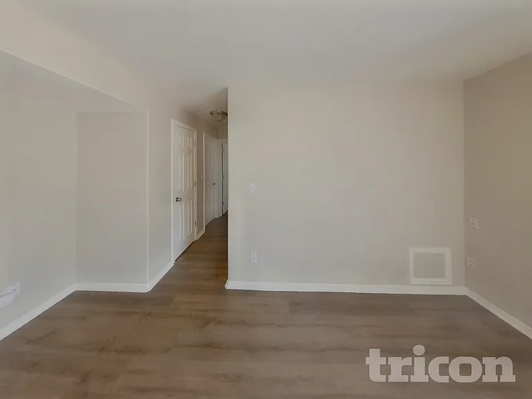 1287 Livingston Ave — Photo 20