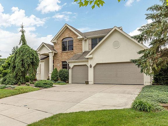 2nd image of 8864 Sunart Ct N