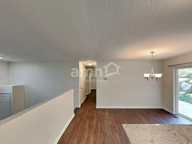 3327 N 1050 E — Photo 5