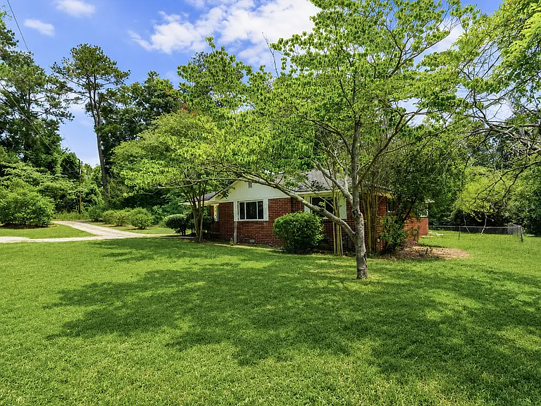 3302 Winn Dr — Photo 21