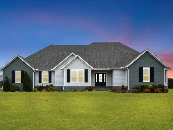 14064 Bethel Blacktop Rd, Farmington, AR 72730