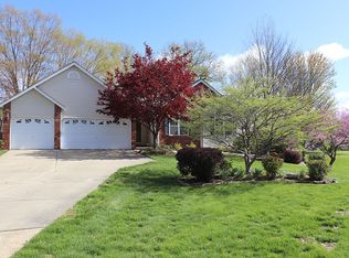 604 Sundance Trl, Troy, IL