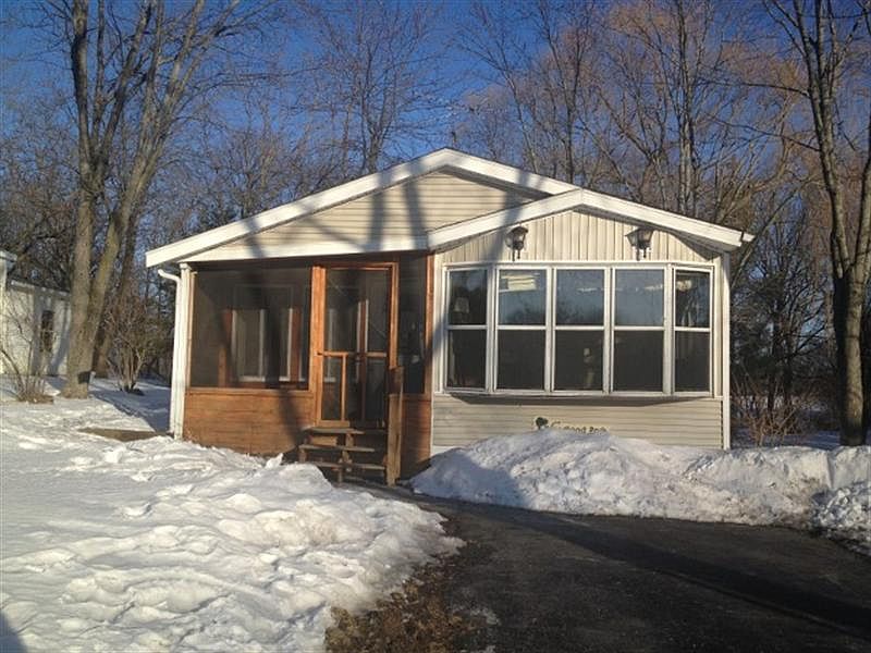 1st image of 400 Skyline Dr