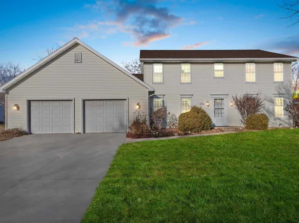 3124 Mercedes Dr, Green Bay, WI 54313