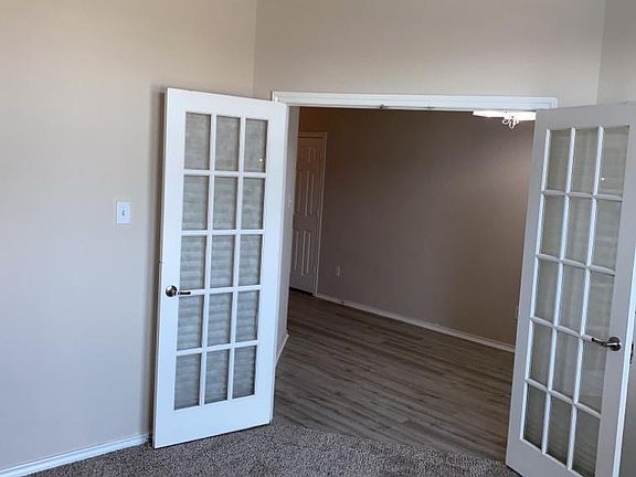 5th image of 2033 Haylee Dr