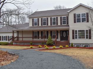 107 Rodney Rd, Milford, PA 18337