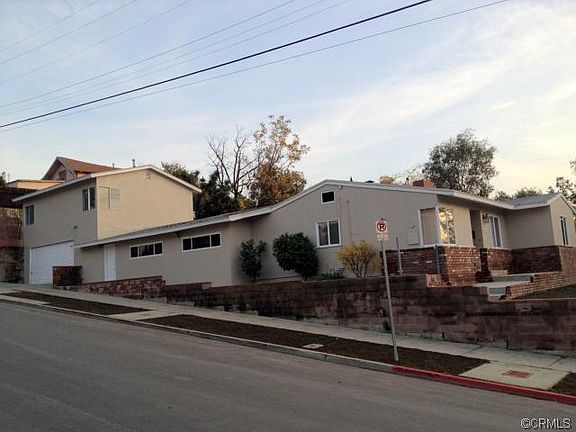 2nd image of 3756 Harriman Ave