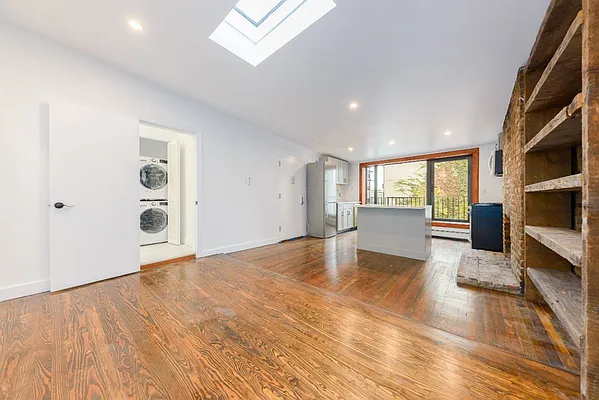 Rented by Keyo  | media 1