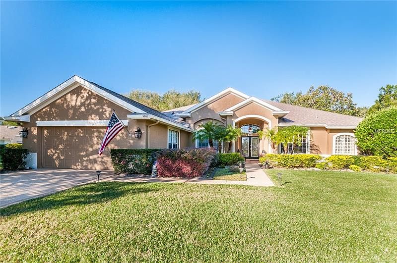 1st image of 9001 Oakcrest Cir