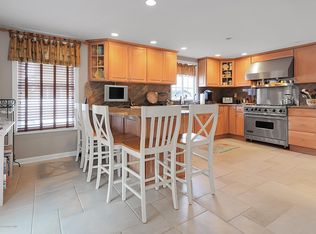 454 Biscayne Ct, Lavallette, NJ 08735