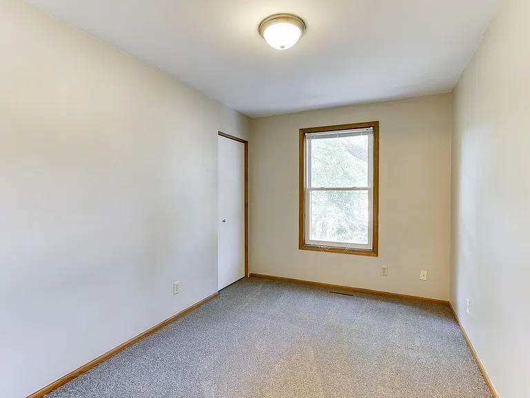 3118 4th St SE #1 — Photo 13