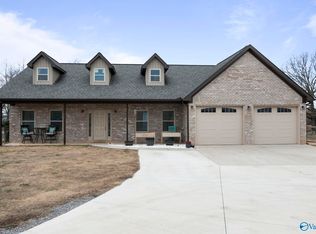 1400 Simpson Point Rd, Grant, AL 35747