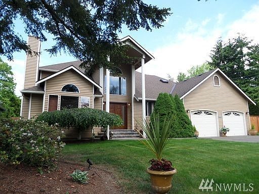1st image of 10712 NE 19th Pl