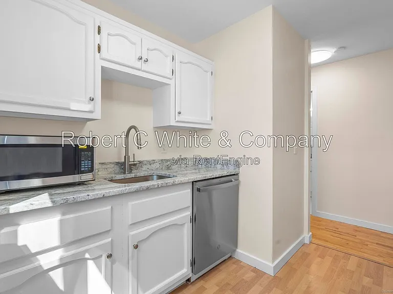 63 Ward St #2A — Photo 10