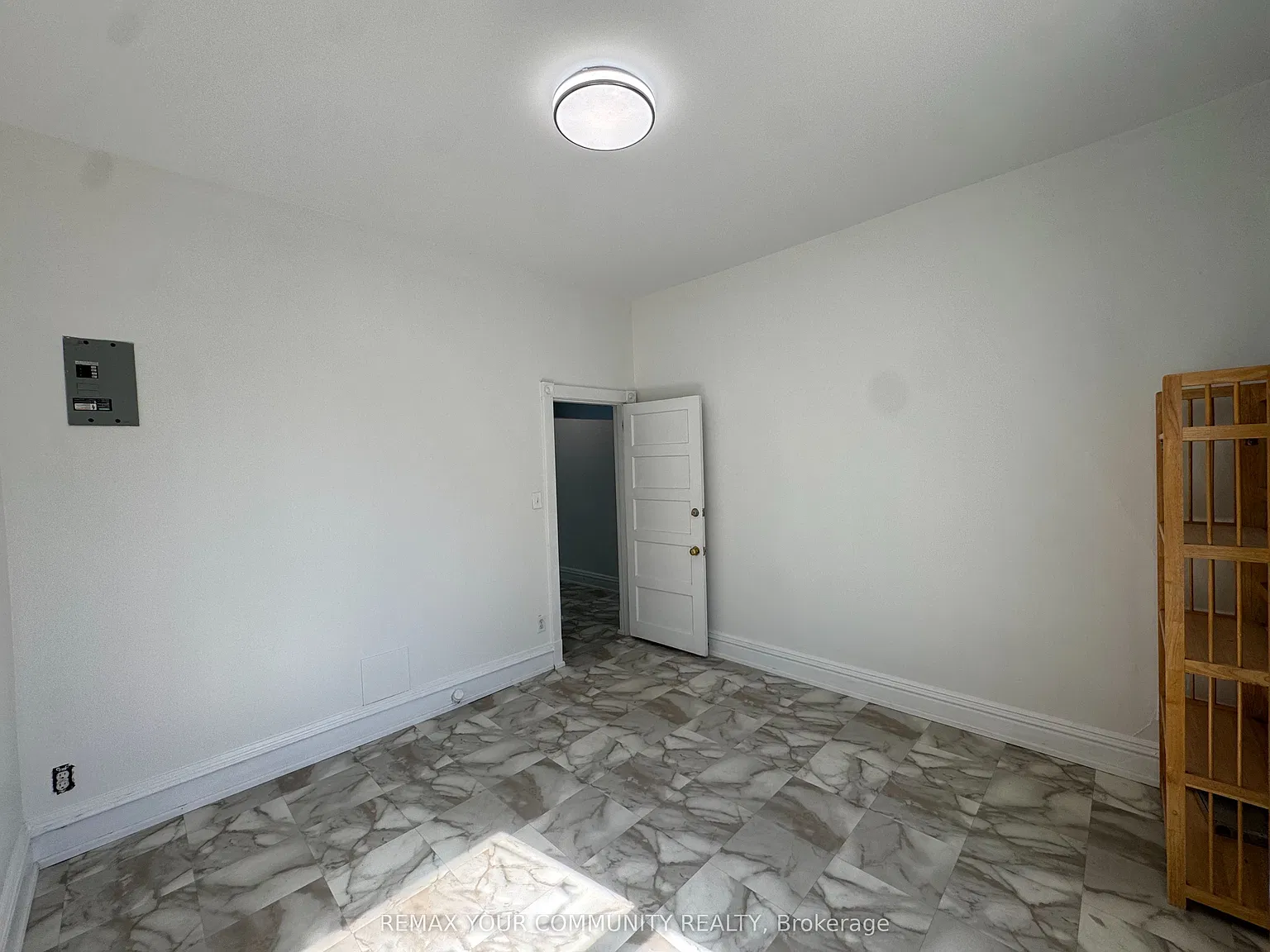 3 bed, $1,500 — Photo 4