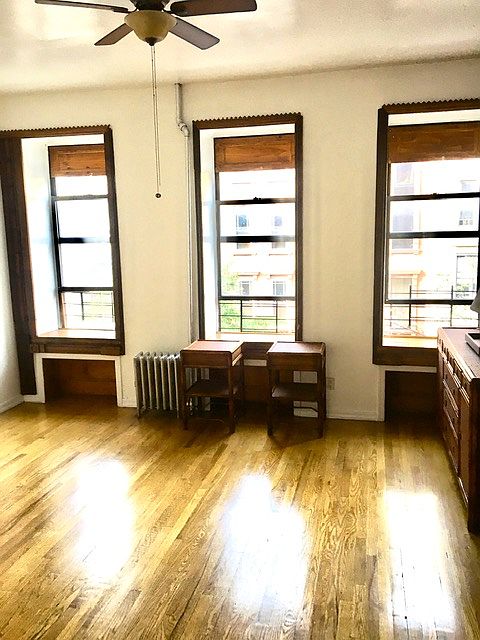 1st image of 124 W 123rd St Floor 3