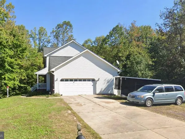 6522 Wheeler Dr, King George, VA 22485