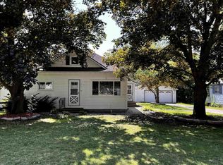 313 E North Lake St, Hancock, WI 54943