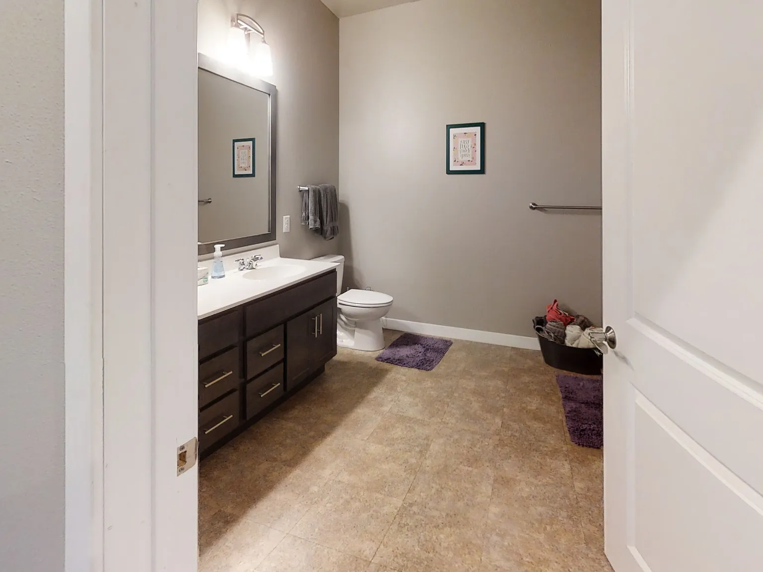 DPI602 - Dubuque Street Condos — Photo 3