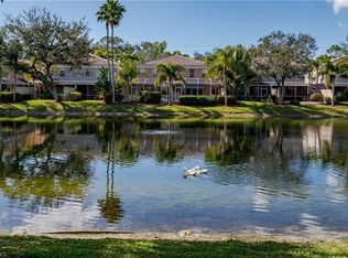 5353 Cove Cir, Naples, FL 34119