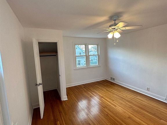 3rd image of 138 Hendel Ave #2