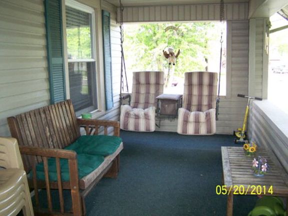3rd image of 486 Bellefontaine Ave