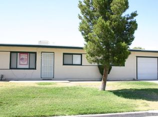 521 Oasis Dr, Ridgecrest, CA 93555